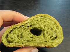 海盐罗勒盐面包-B&C黄油与面包·THE GARDEN BAKERY概念店(世纪汇店)