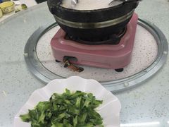 -墨脱石锅椰子鸡•香草鸭•东山羊(大东海店)