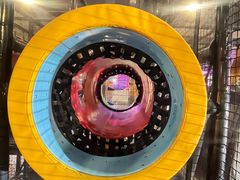 -嗨翻Hi-Fun竞技主题乐园·蹦床亲子生日轰趴(国光1937店)