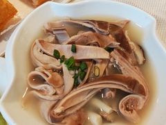 -万山楼海鲜酒家·二十三年老字号