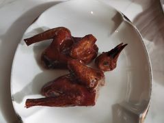 脆皮妙龄鸽-新荣记(新源南路店)