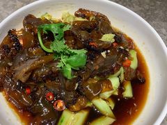 -老板恋上鱼(恒隆广场店)