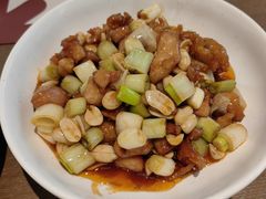 宫保鸡丁-椒爱水煮鱼川菜(月星环球港店)