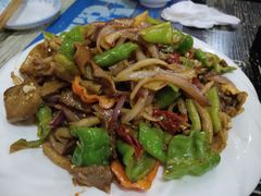 -萨宁音登锡伯风味餐厅(一楼店)