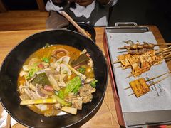 -万记麻辣烫国展总店