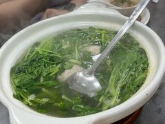 狮子头鸡毛菜汤-沪依小酒馆心意菜