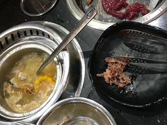 -钱小主·自助回旋烤肉火锅餐厅(东方新天地店)