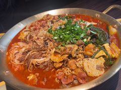 -张翻越·川渝冒菜·武汉黑鸭煲(城北万象城店)