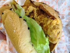 -德克士(虹桥火车站店)