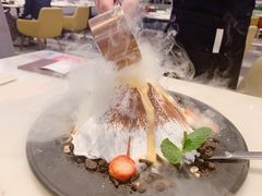 火山爆发-港丽餐厅(高德置地店)