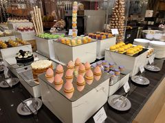 -圣丰索菲特·2 On 988 Café 自助餐厅