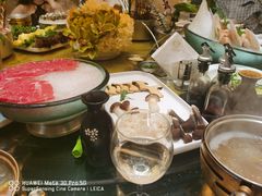 -半岛翡丽海鲜自助餐厅(观风亭店)