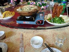-小锅饭豆腐馆(建大店)
