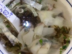 菜肉小馄饨-景芳周大姐(国大城市广场店)
