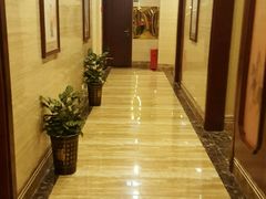 -颐而康按摩(八一桥总店)