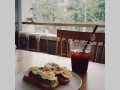 -Cafe on warm(丹霞店)