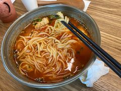 贵州风味红酸汤什锦面-里面·Noodlology(机电院店)