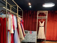 -圣霏亚礼服租赁·主持人服装租赁(上海静安总店)