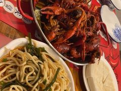 -李双猪·小龙虾·烧烤·羊肉煲(乐山店)