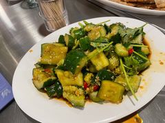 -胡须佬鸡煲四季火锅店(石厦西村直营店)