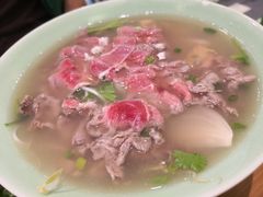 -越弥越南传统美食馆