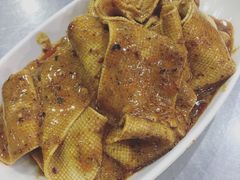 涮豆皮-清真·穆萨砂锅(大皮院店)