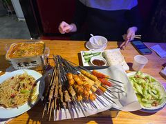 -泰山王老三串旗舰店(万达店)