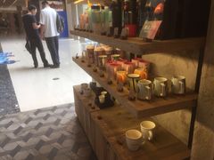 -星巴克臻选(湖滨道店)