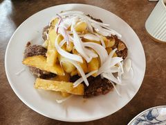 牛肉饼土豆条-卓娅俄餐厅(恩和俄罗斯民族乡店)