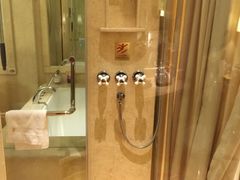 -芜湖白金汉爵大酒店