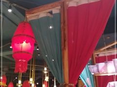 大堂-老滇山寨•云南特色菜•地方菜•民族风情歌舞表演(金碧店)