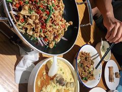-尚禾厨·湘菜馆(步行街店)