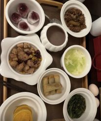 -巍阁高端月子中心(新世界店)