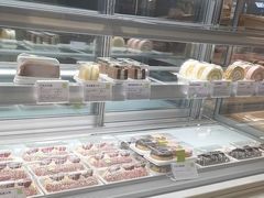 -奈雪的茶(百盛店)