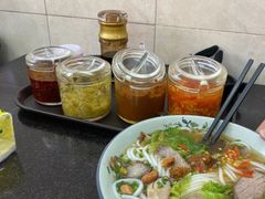-丫丫桂林米粉(学府店)