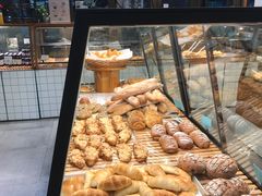 -Dough&Joe团憩(瑞虹天地月亮湾店)