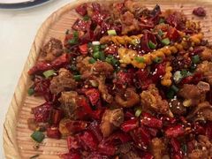 -鑫巴蜀小镇 · 水煮鱼专研店(玉桥店)