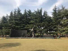 -上海市龙华烈士陵园