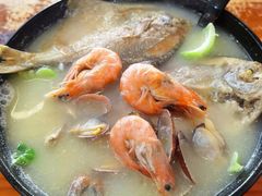 鲳鱼海鲜面-台州老六海鲜面馆(上南总店)