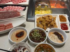 -海底捞火锅鲜切牛肉主题店(长寿路店)