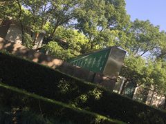 -人民广场-地下停车场