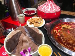 -大龙辣火锅·龙虾·烧烤(湖滨新天地店)