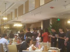 波士顿龙虾-都会尚膳·海鲜自助餐厅(重庆万豪酒店)