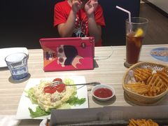 -必胜客(证大大拇指店)