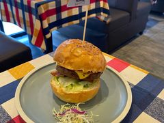 牛肉培根汉堡-遇见西木美式餐厅(体育路店)