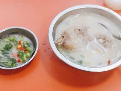 雪豆蹄花-吴氏蹄花