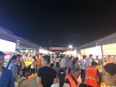 -大学城夜市大排档(凤栖路店)