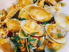 -捌贰虾蟹·江湖菜馆(江汉路店)