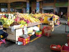 -三亚新鸿港水果一级批发市场