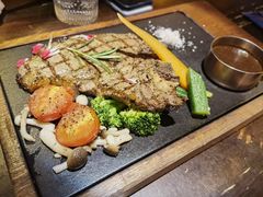 -Famous肥猫墨西哥音乐餐吧(五棵松华熙LIVE店)